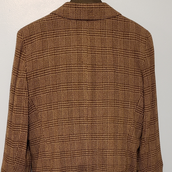 Jacket - Picture 2 of 2